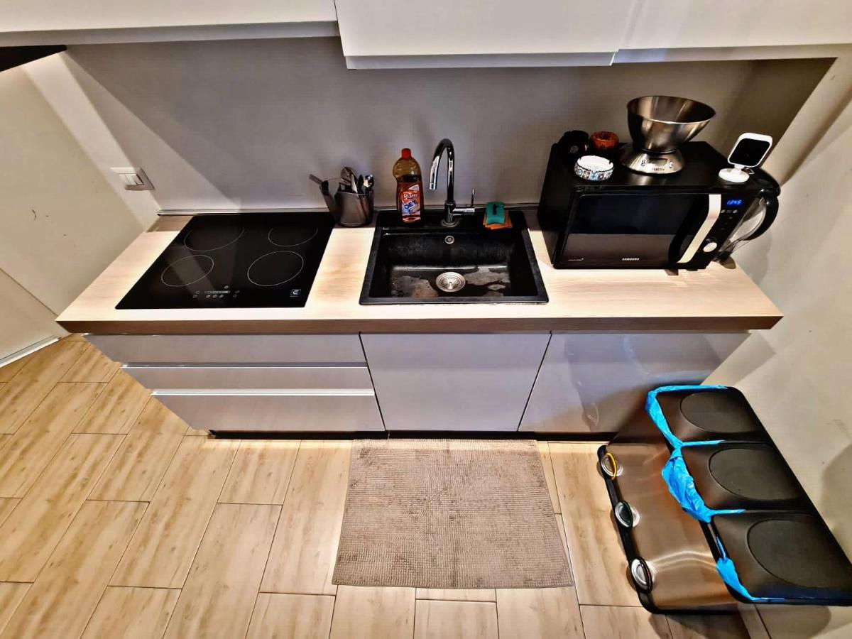 רומא Modern Apartment Cozy Style מראה חיצוני תמונה